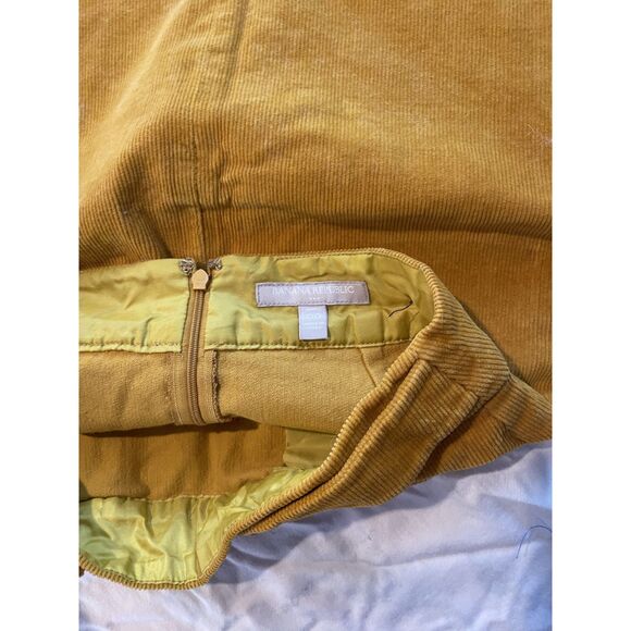 Marigold Yellow Corduroy Skirt Size 00 - Picture 1 of 3